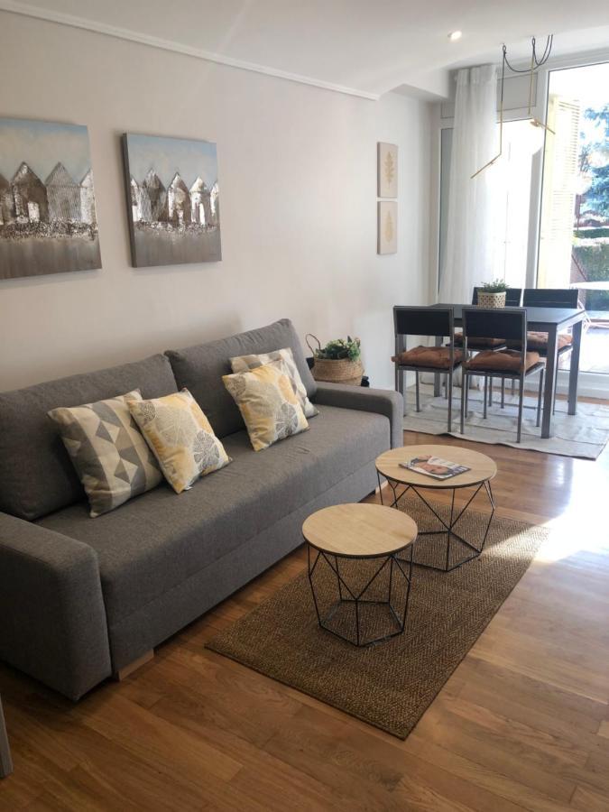 Burgo Alojamientos Castellana Jardin 1 Y 2 Parking Y Piscina Gratis!! מראה חיצוני תמונה