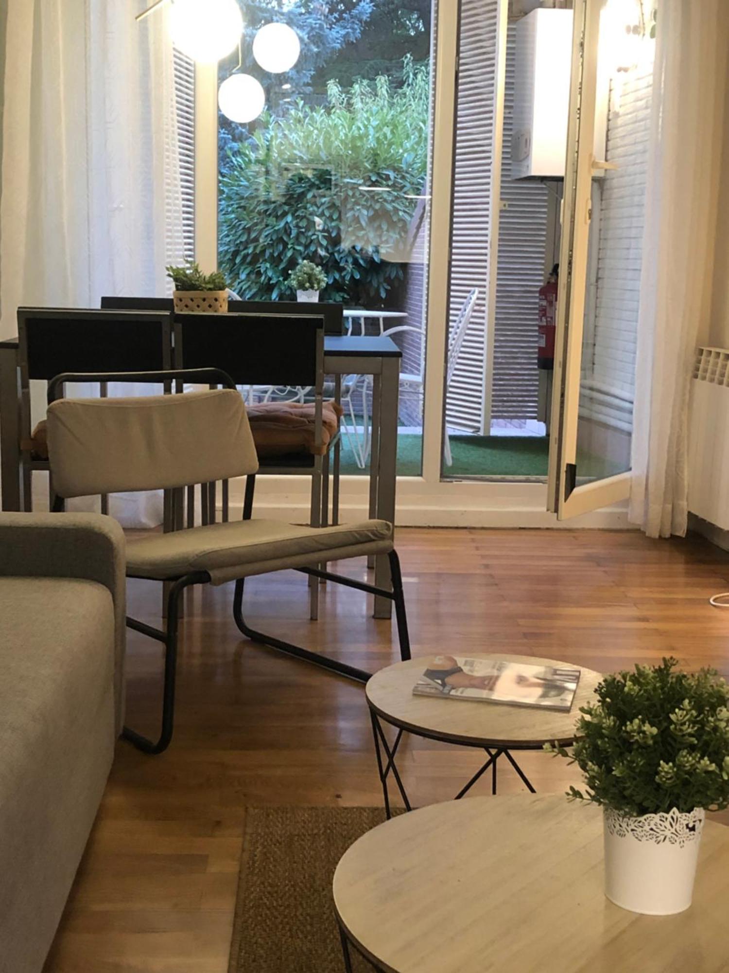 Burgo Alojamientos Castellana Jardin 1 Y 2 Parking Y Piscina Gratis!! מראה חיצוני תמונה